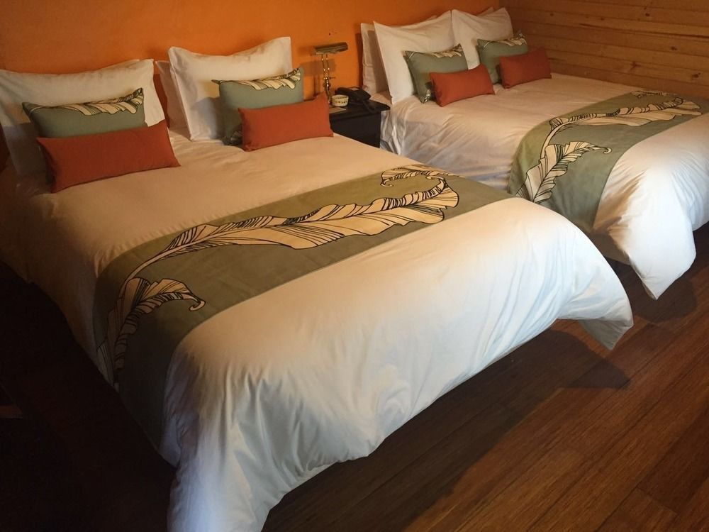 Termas De Папаякта Экстерьер фото A bed runner
